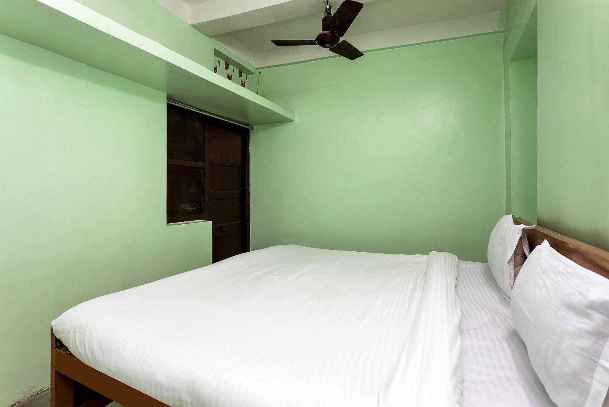 Spot On Hotel Sawera Indore Eksteriør bilde