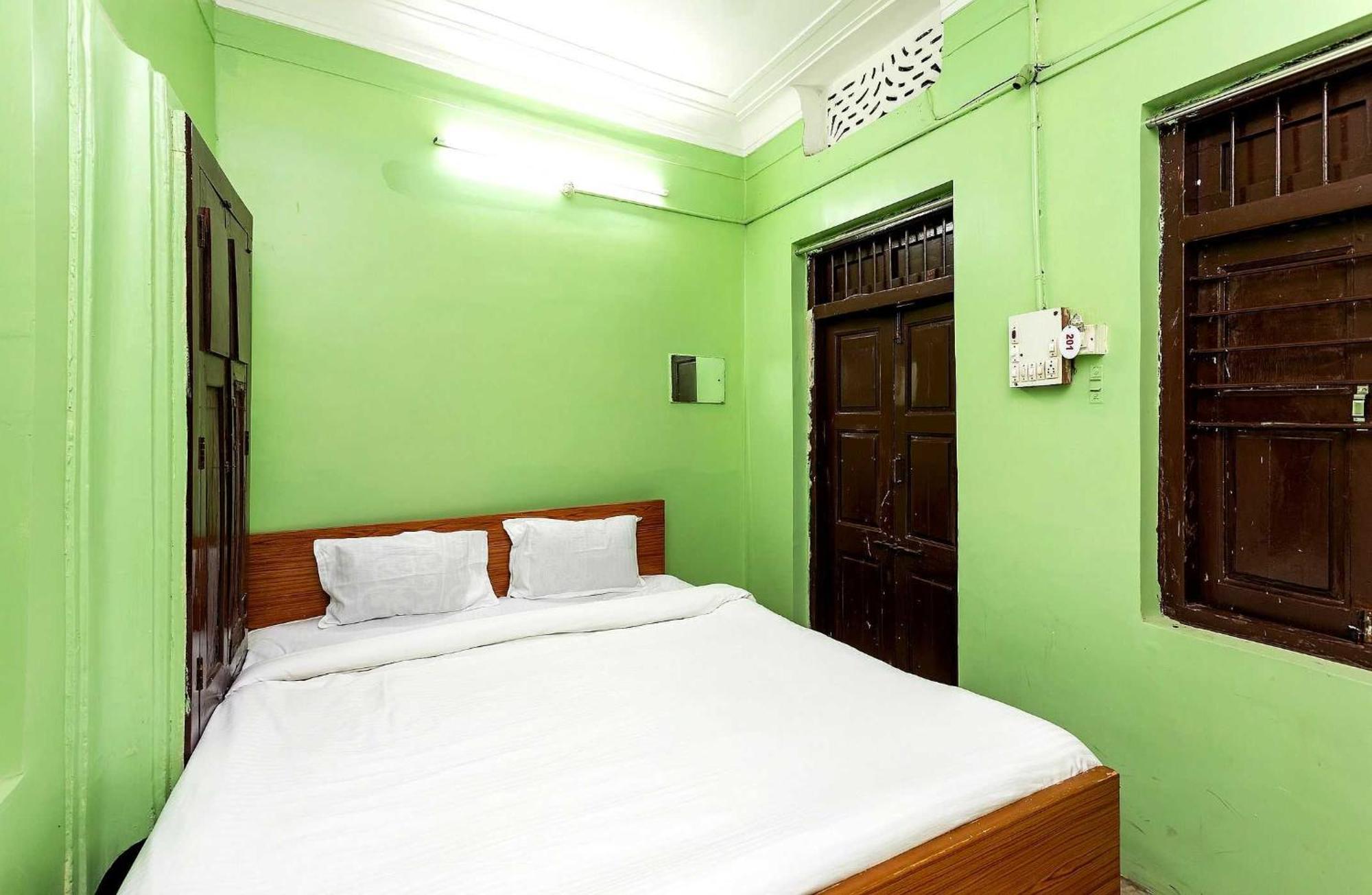 Spot On Hotel Sawera Indore Eksteriør bilde