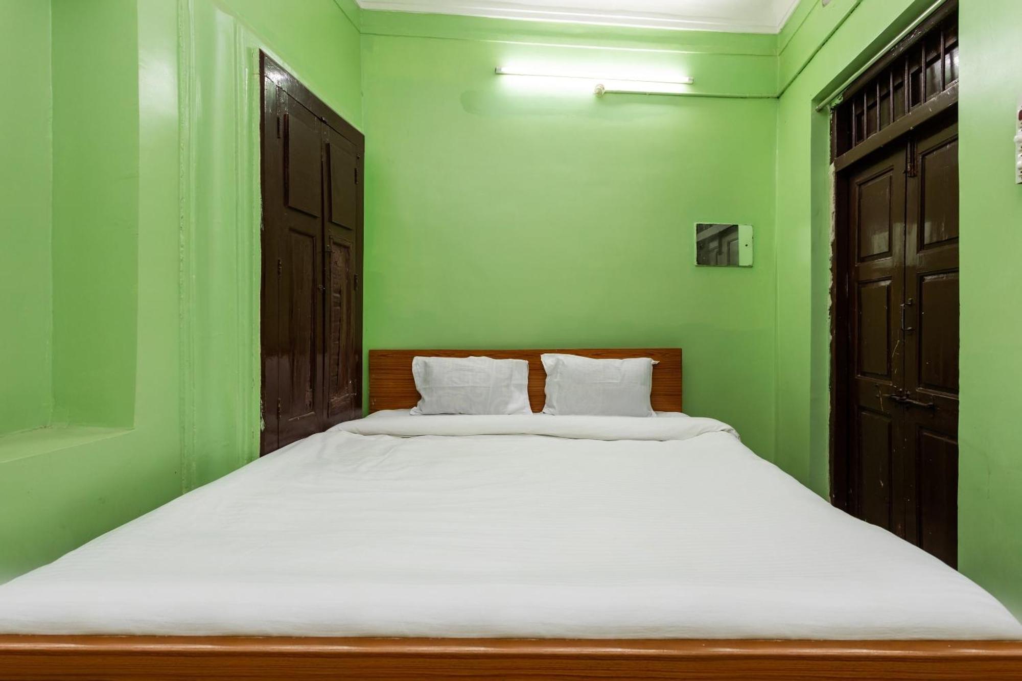 Spot On Hotel Sawera Indore Eksteriør bilde