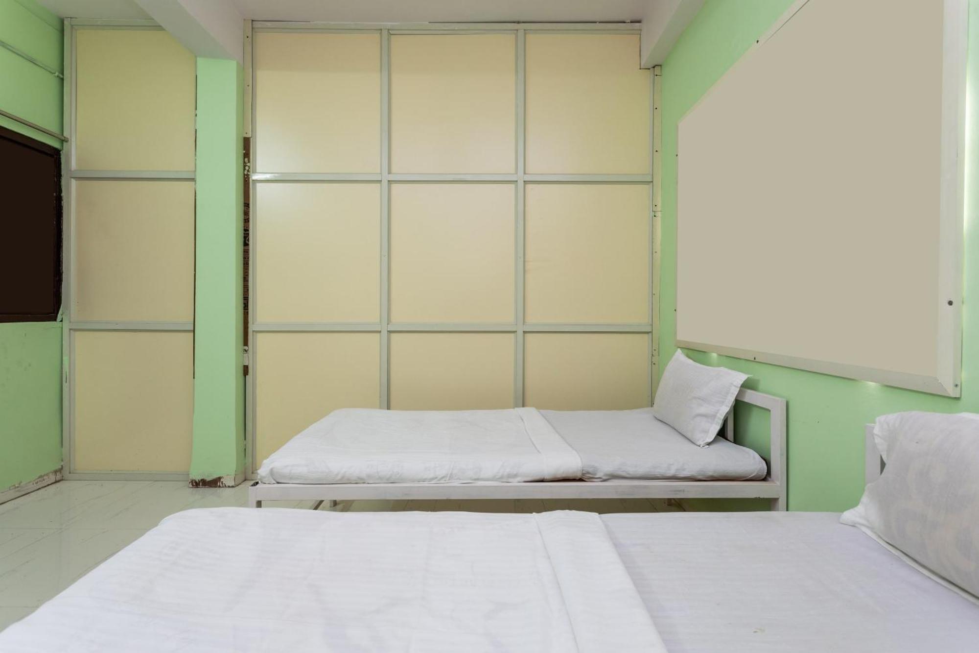 Spot On Hotel Sawera Indore Eksteriør bilde